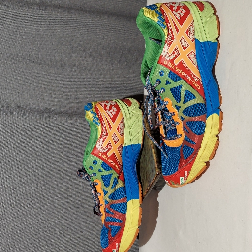 ASICS ladies Gel Noosa TRI 9 size 8 - Picture 2 of 8